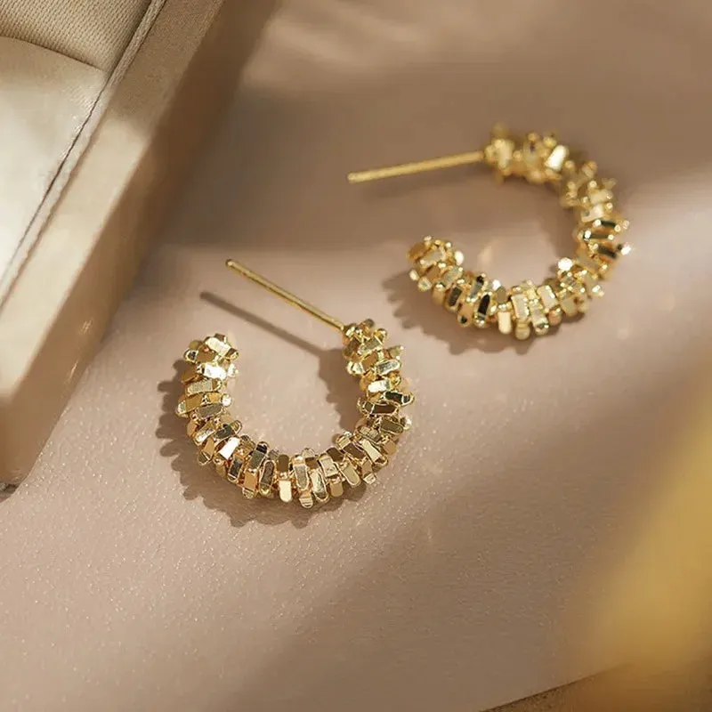 Vintage Twisted Wave Metal C-Shaped Semicircular Earrings Women Jewelry Party