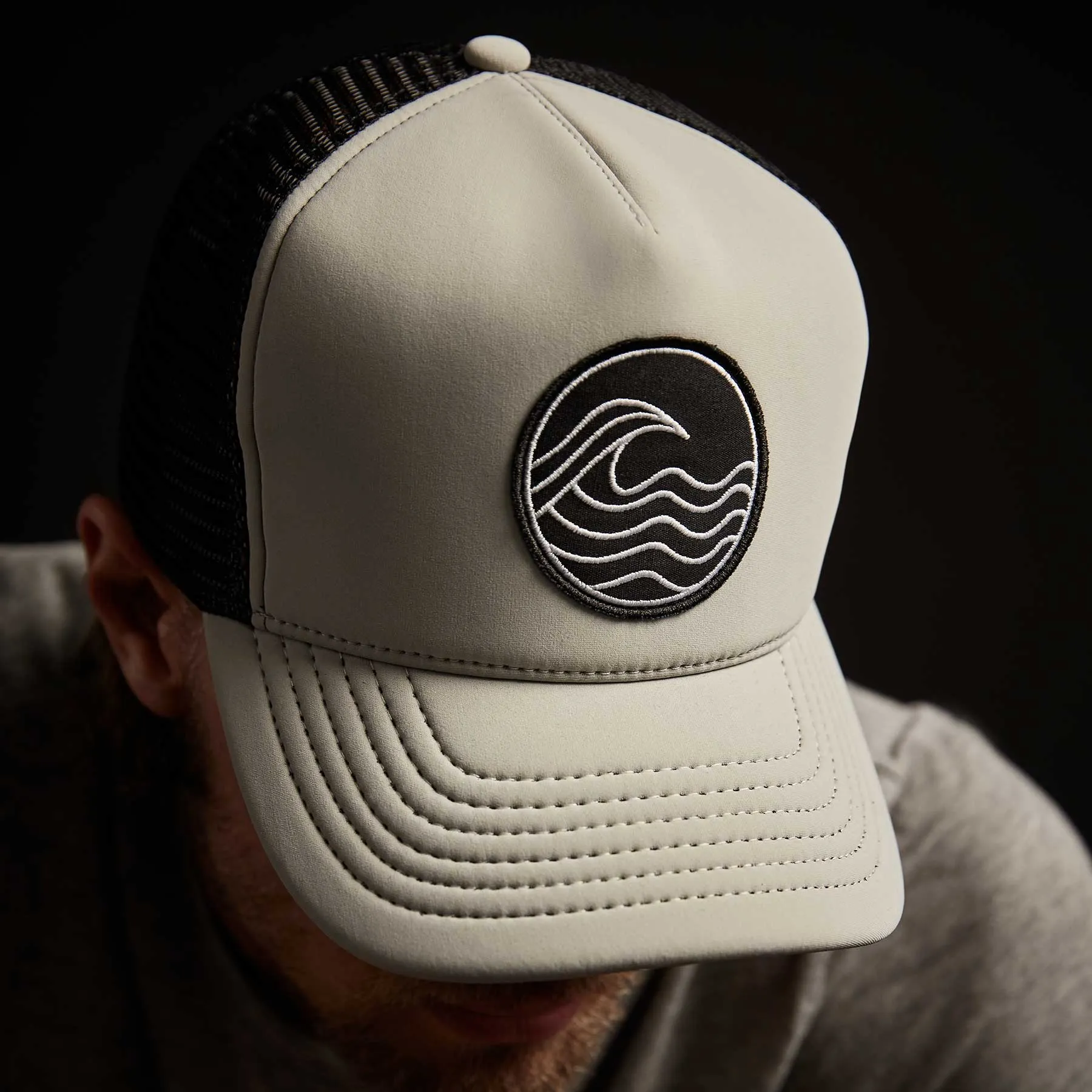 Wave Patch Scuba Trucker Hat - Silver Grey