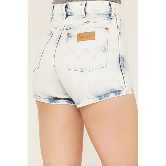 Wrangler Womens Festival Denim Short High Rise Light Blue Wash Western New