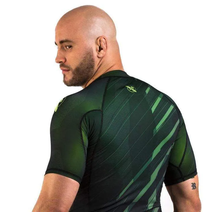 XT2 Short Sleeve Rashguard