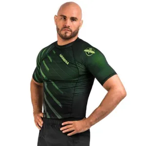 XT2 Short Sleeve Rashguard